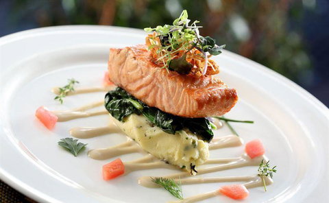 LakeFront Bistro - Pubs Adelaide 21