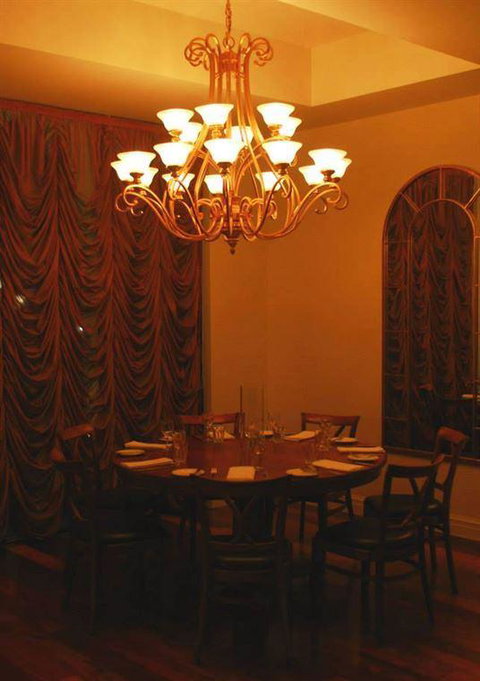 LakeFront Bistro - Pubs Adelaide 23