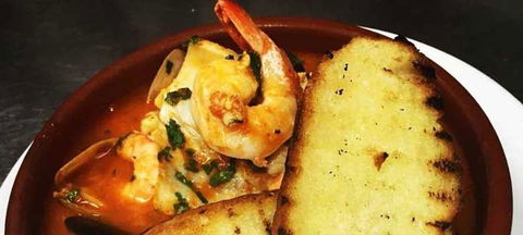 Sai Thong Thai - Pubs Adelaide 1