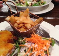 Three Little Pigs Tavern - Pubs Adelaide