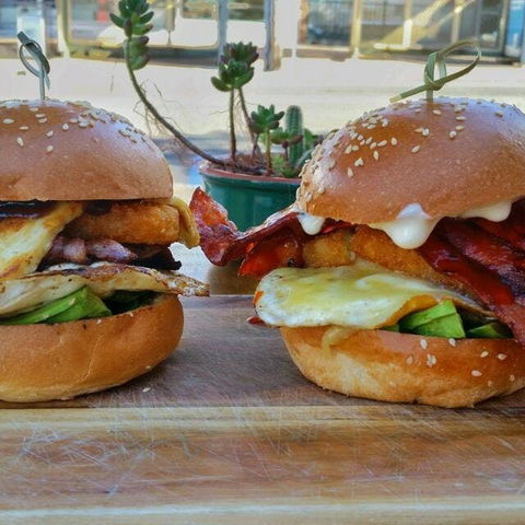 The Big Red - Pubs Adelaide 0