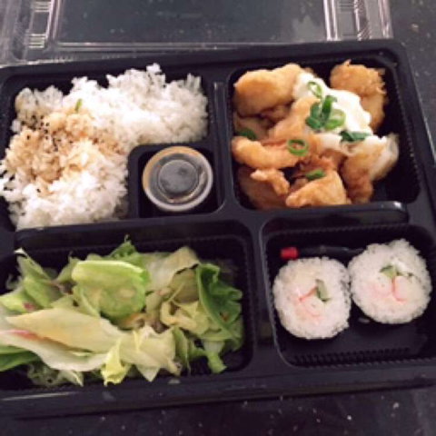 Zushi Bento Carousel - Cannington - Pubs Adelaide 0