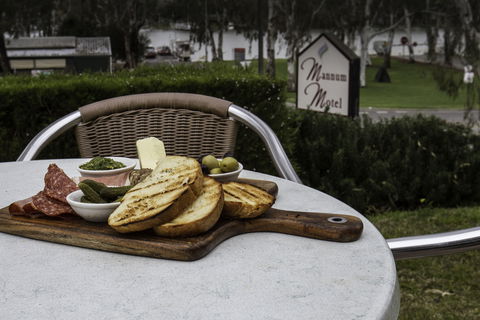 Cafe Mannum - Mannum Motel Complex - Pubs Adelaide 2