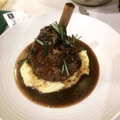 Cafe Rialto Pizza Bar - Pubs Adelaide 0