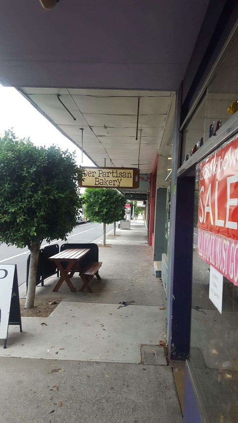 The Lincoln - Pubs Adelaide 0