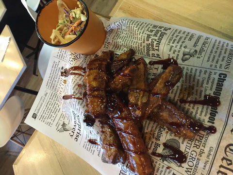 Vibez Cafe - Pubs Adelaide 0