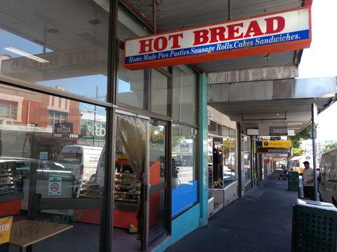 Matilda Hot Bread - Pubs Adelaide 0