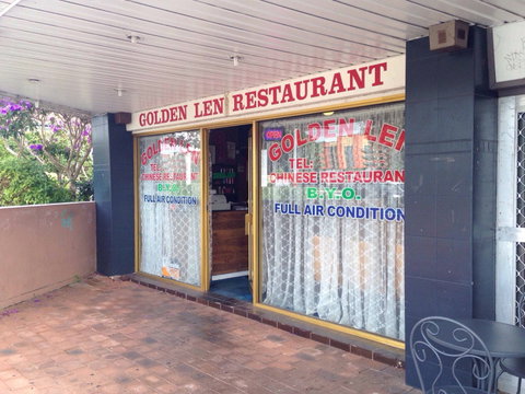 Golden Len - Pubs Adelaide 0