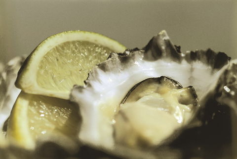 Pearly Oyster Bar And Farm - Pubs Adelaide 0