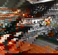 Pizza Capers - Chatswood - Springwood - Pubs Adelaide