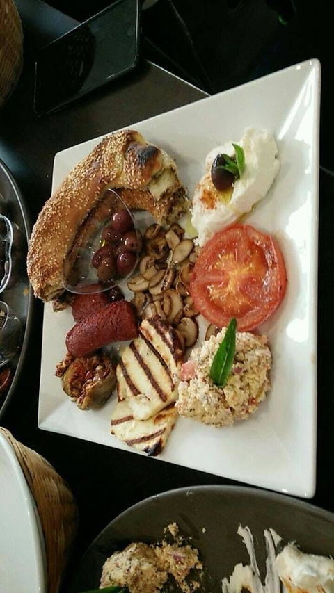 Sultana Resturant & Cafe - Pubs Adelaide 0