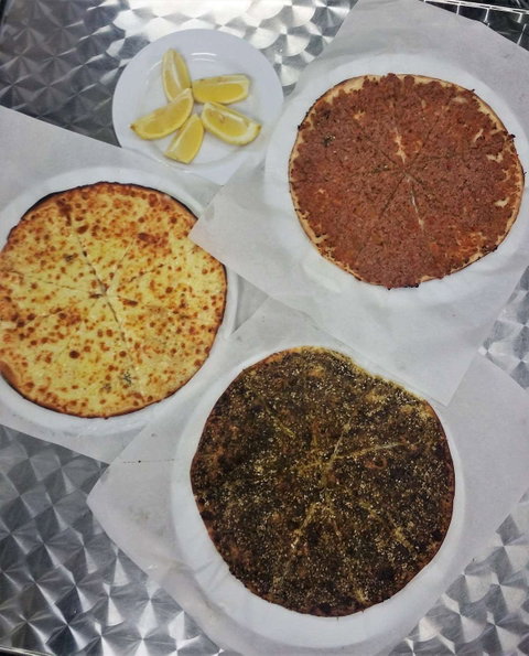 Jazz Pizza Coffee Manouch - Pubs Adelaide 0