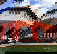 Muddy Waters Cafe - Pubs Adelaide