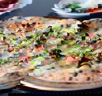 Francies Pizzeria - Pubs Adelaide