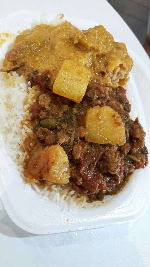 Khans Curry Delight - Pubs Adelaide 0