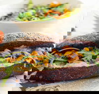 Mon Thani Curry Palace - Pubs Adelaide