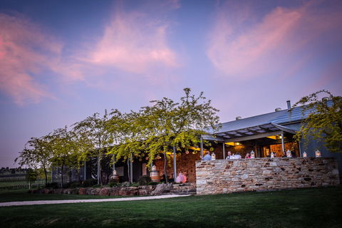 Howard Vineyard - Pubs Adelaide 1