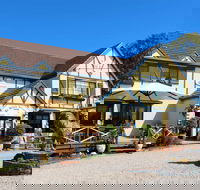 Le Relais Bressan - Pubs Adelaide