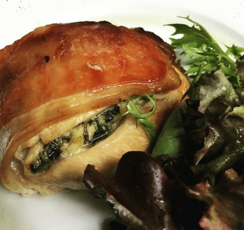 Lizzie Bay Gourmet - Pubs Adelaide 0
