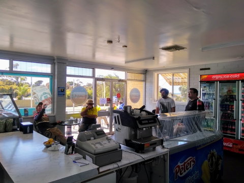 Ardrossan Seafood And Schnitzels - Pubs Adelaide 2