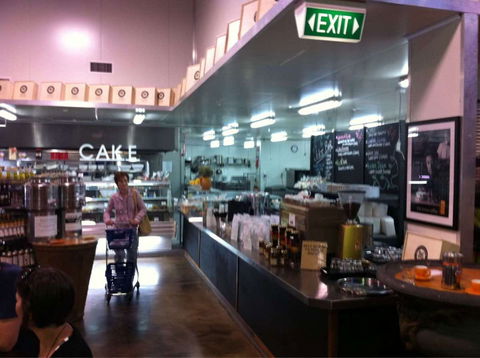 Belmondos Fresh Food Market - Pubs Adelaide 0