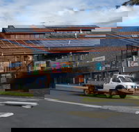 CrescentHead Taven - Pubs Adelaide