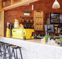 Le Roi Cafe - Pubs Adelaide