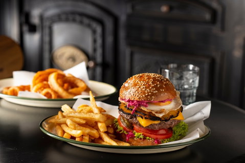 Charcoal Joe's - Pubs Adelaide 1