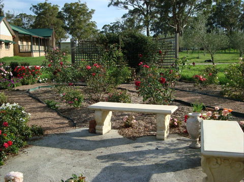 Langdale Farm - Pubs Adelaide 0