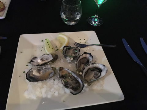 Seasons - Pubs Adelaide 0