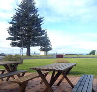 Bompas of Beachport - Pubs Adelaide