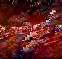 Montes Lounge - Pubs Adelaide