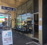 Trishes Lunch Stop - Pubs Adelaide