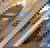 Yarra Glen Cafe  Store - Pubs Adelaide