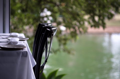 Noosa Waterfront Restaurant - Pubs Adelaide 0