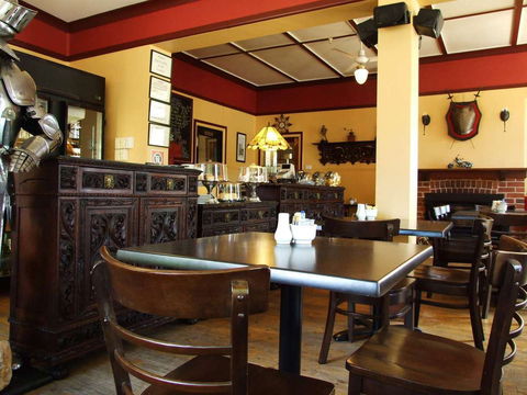 Beaufort House - Pubs Adelaide 0