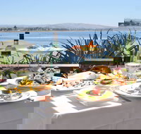 Eat at Whalers - Pubs Adelaide