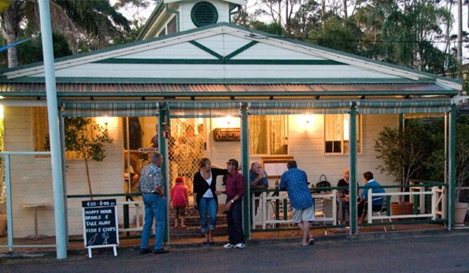Sunshine Bay NSW Pubs Adelaide