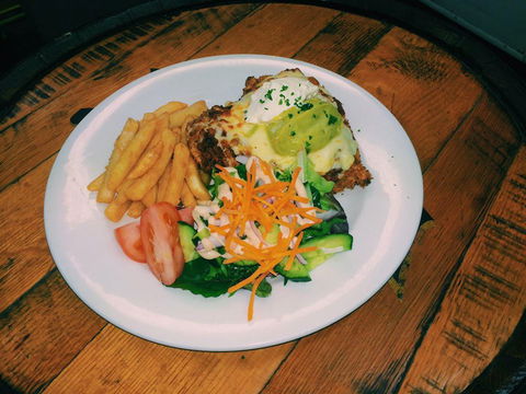 Three Little Pigs Tavern - Pubs Adelaide 0