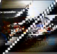 Bradlees on the Beach - Pubs Adelaide