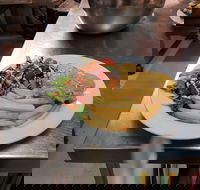 Esk Grand Hotel - Pubs Adelaide