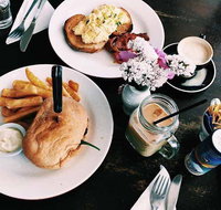Little Stove - Pubs Adelaide