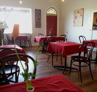 Elphinstone Hotel - Pubs Adelaide