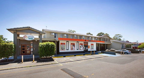 Vaz's Kitchen At Prichard's Hotel - Pubs Adelaide 0