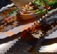 Banyo Thai and Aussie Restaurant - Pubs Adelaide