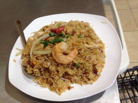 Heng's Asian Cuisine Restaurant - Pubs Adelaide 0