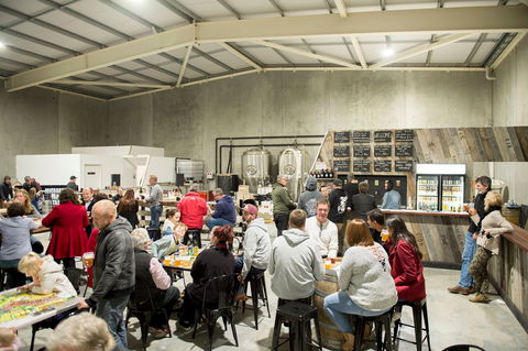 Left Barrel Brewing - Pubs Adelaide 0