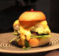 Mudjira Village Eatery - Pubs Adelaide