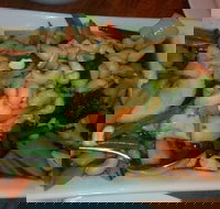 Pha's Thai Kitchen - Pubs Adelaide