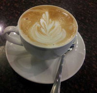 Petite Papillons Brasserie - Pubs Adelaide